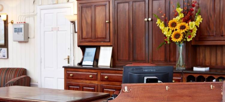 乌鸦酒店-格林国王旅馆(Raven Hotel by Greene King Inns)图片