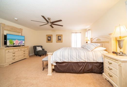 Private Pool and Games Room - Spacious Charming Retreat Hotel Overview