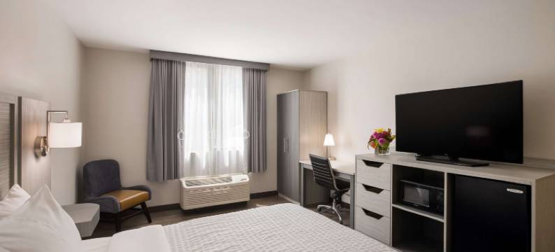 凯艺酒店(Clarion Pointe Sylva Near Cherokee Area)图片