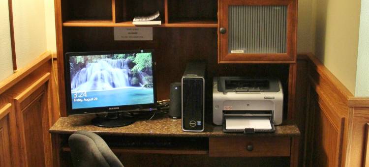 霍姆斯特德套房酒店(Homestead Inn and Suites)图片