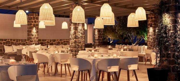 水蓝色海滩酒店(Aqua Blue Beach Hotel)图片