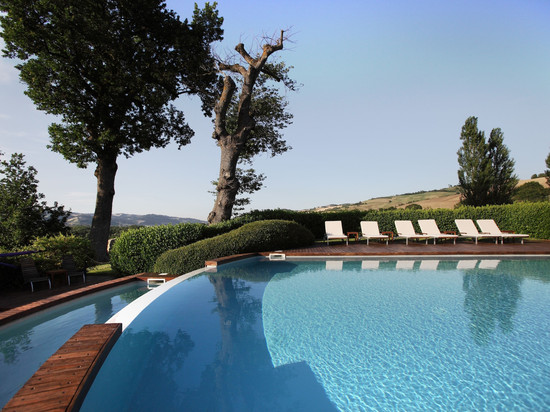 乌尔比诺酒店-桑蒂詹姆斯和菲利普地产集团