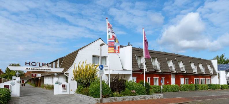 伽尼斯加罗斯公园酒店(Hotel am Schlosspark Garni)图片