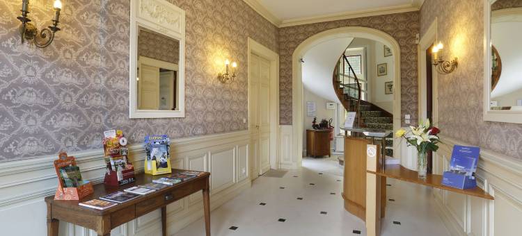 洛泽尔城堡酒店(Chateau de la Rozelle)图片