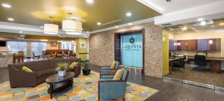 休斯顿威洛布鲁克拉昆塔温德姆套房酒店(La Quinta by Wyndham Houston Willowbrook Vintage Park)图片