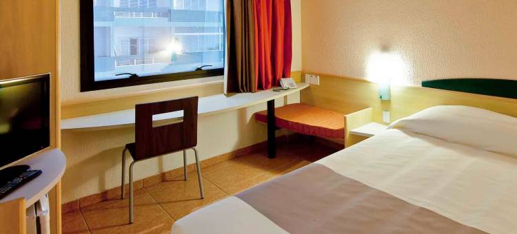 宜必思桑托斯贡扎加海滩酒店(Ibis Santos Gonzaga Praia)图片