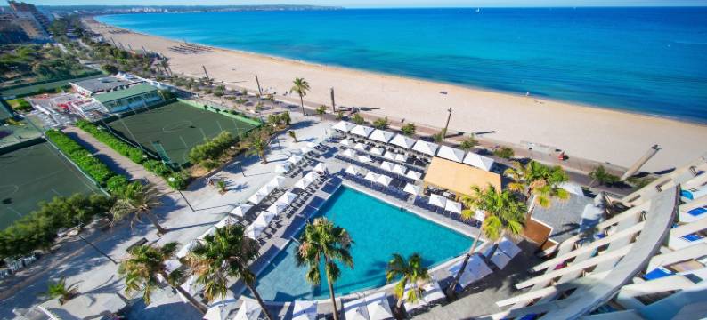 丰塔内利亚斯海滩公寓式酒店(Aparthotel Fontanellas Playa)图片