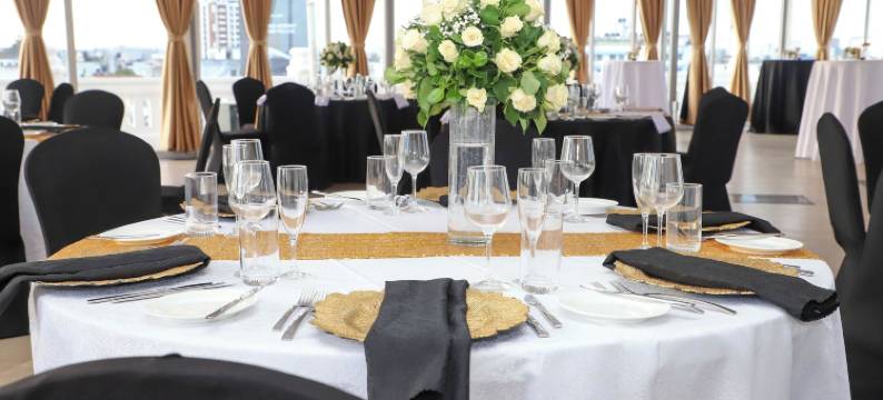 森特林城堡皇家酒店(Sentrim Castle Royal Hotel)图片