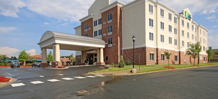 智选假日套房酒店夏洛特北北湖(Holiday Inn Express & Suites Charlotte North)图片