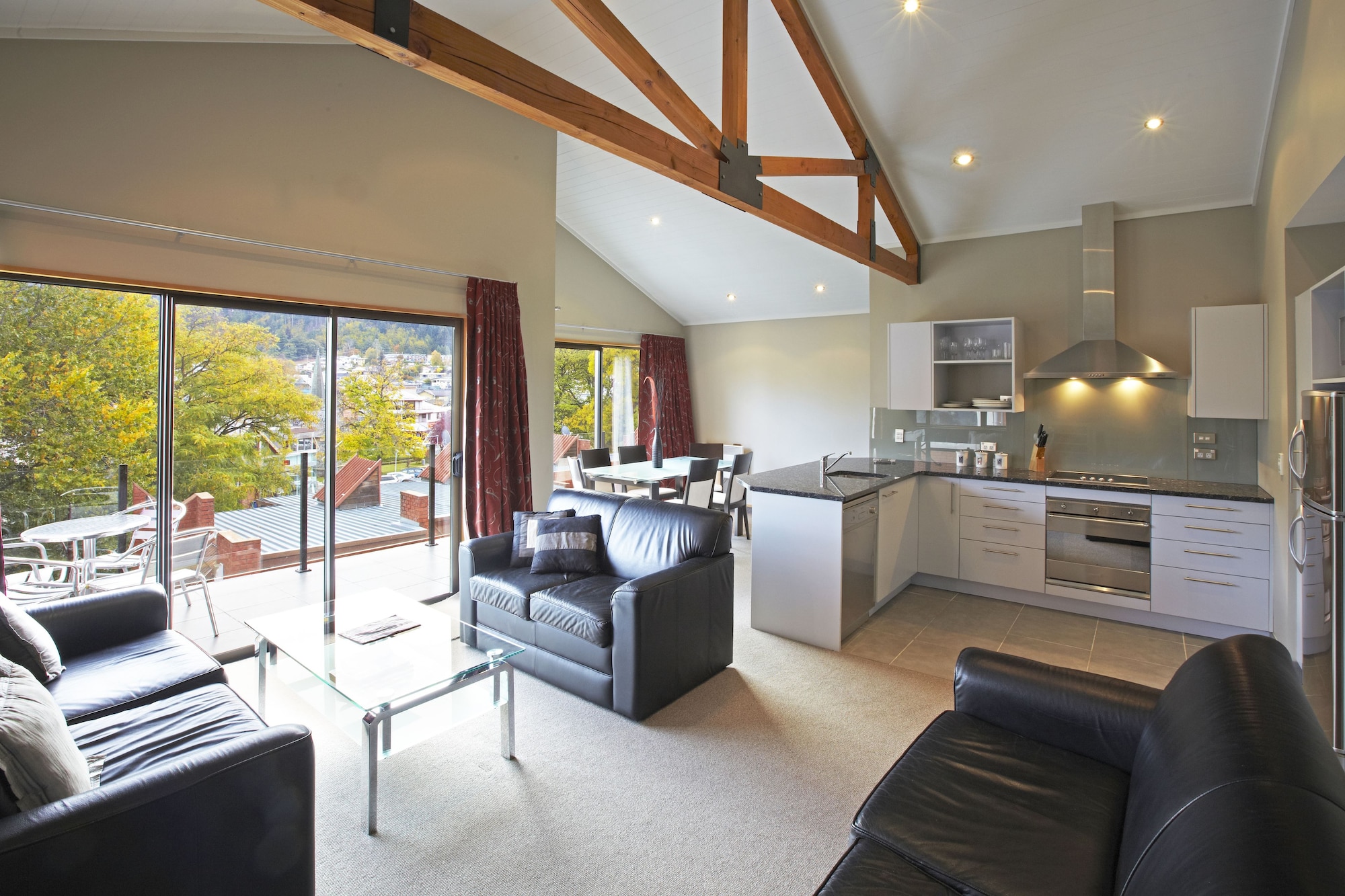 St James Apartments Over view