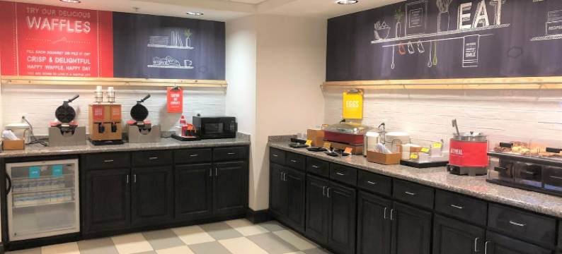希尔顿欢朋套房酒店-诺福克机场(Hampton Inn & Suites Norfolk-Airport)图片