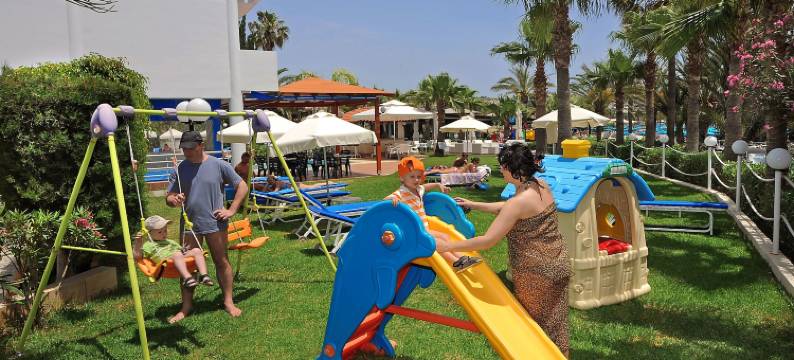 奥克亚诺斯海滩精品酒店(Okeanos Beach Boutique Hotel)图片