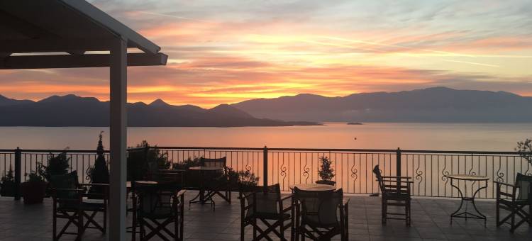 卡马里酒店(Aliki Hotel)图片