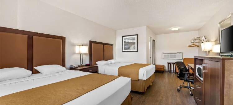 温德姆旗下Travelodge-佩奇-鲍威尔湖景(Travelodge by Wyndham Page, View of Lake Powell)图片