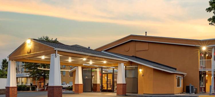 弗雷德里克斯堡凯艺酒店-近历史区中心(Quality Inn Fredericksburg Near Historic Downtown)图片