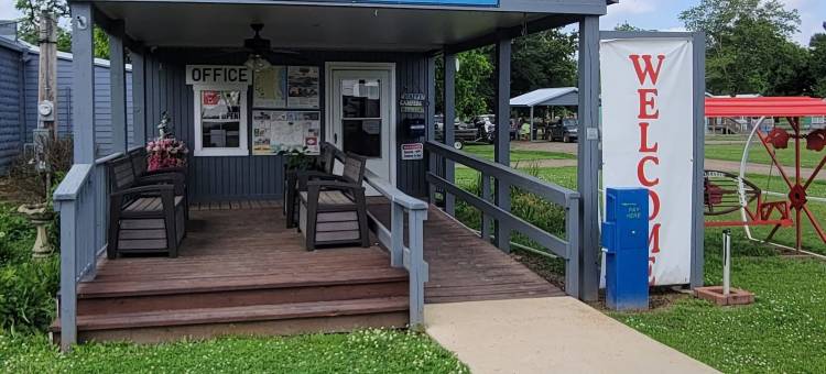 红叶小屋(Red Leaf Cottages)图片