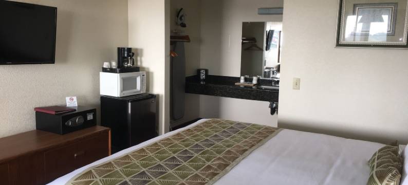 韦斯特瓦德酒店(Westward Inn)图片