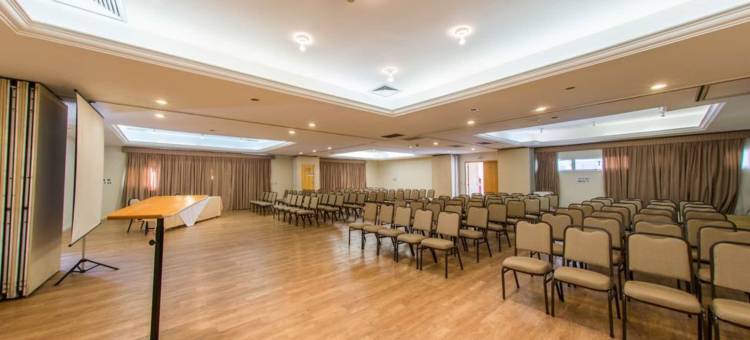 卡尔顿广场猴面包树(Carlton Plaza Baobá)图片