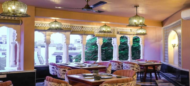 德夫马哈尔 - 一家精品文化酒店(Dev Mahal - A Boutique Heritage Hotel)图片