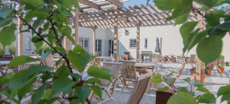 斯特拉达喀尔酒店与餐厅(Strandakar Hotell & Restaurang)图片