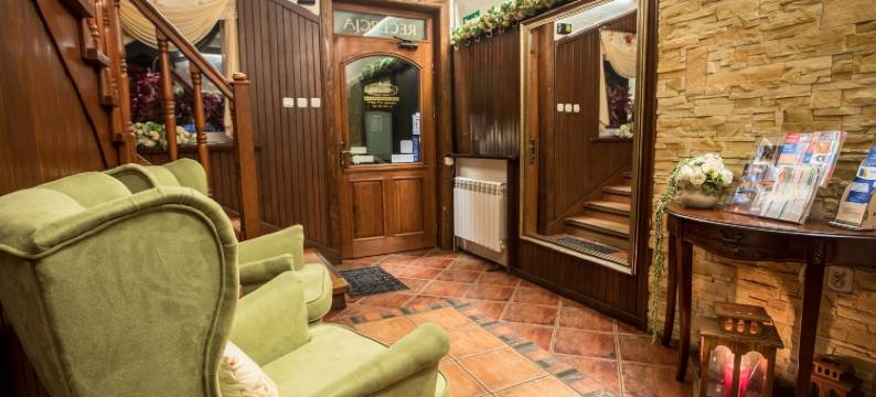 玫瑰客栈(OBERŻA Pod RÓŻĄ Restauracja, Sauny, Jacuzzi)图片