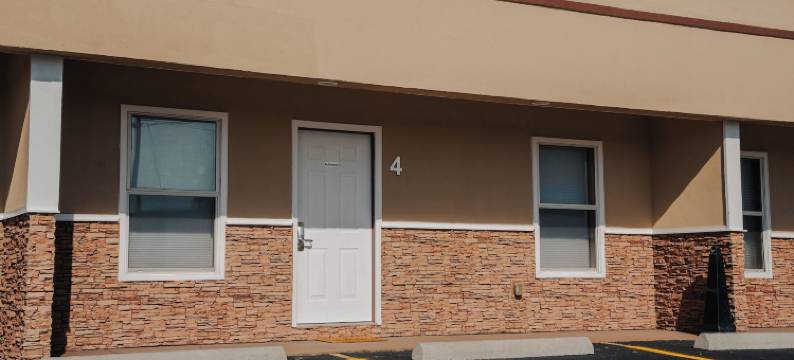 安佳套房酒店(Anchor Inn and Suites)图片