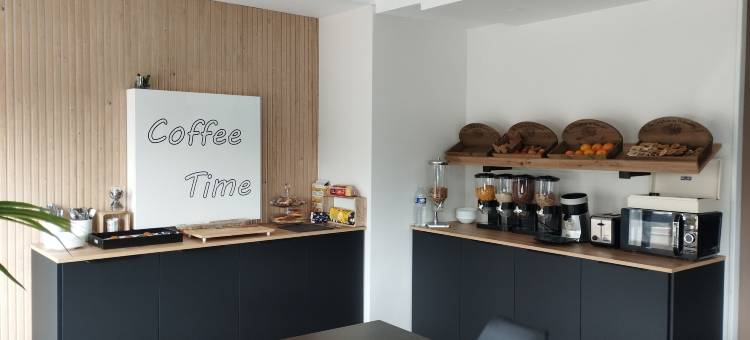 干贡艾里维布莉特酒店(Brit Hotel l'Arrivée Guingamp)图片