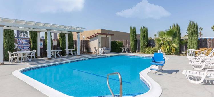 科宁速8酒店(Super 8 by Wyndham Corning)图片