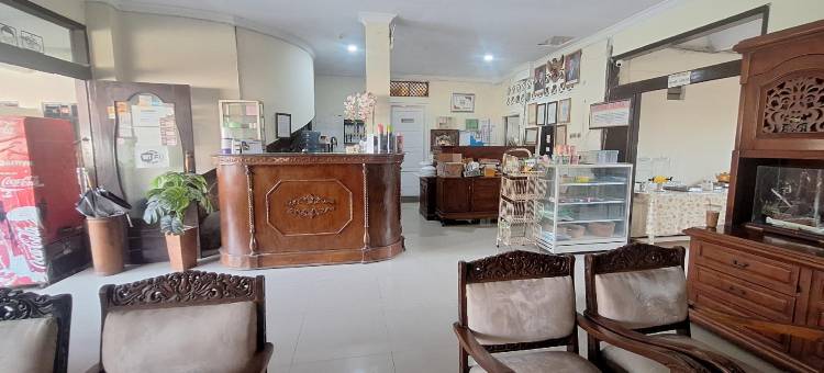 RedDoorz Syariah at Hotel Adi Sederhana near Stasiun Jatibarang图片