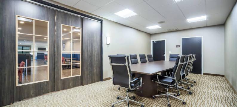 北普拉特I-80舒适套房酒店(Comfort Inn & Suites North Platte I-80)图片