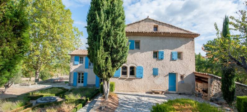 Villa in Saignon with Pool and Scenic Views图片