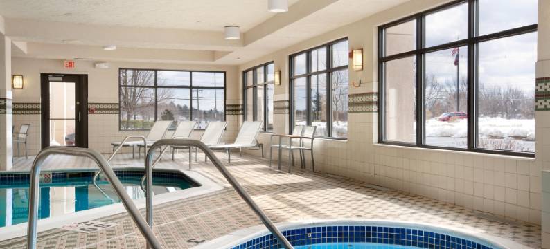 波士顿布伦特里希尔顿欢朋酒店(Hampton Inn Boston/Braintree)图片