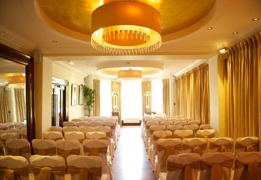 The Glenmoriston Townhouse Hotel Hotel Overview