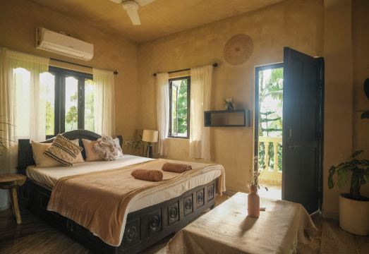 Palmorama Retreat Home Hotel Overview