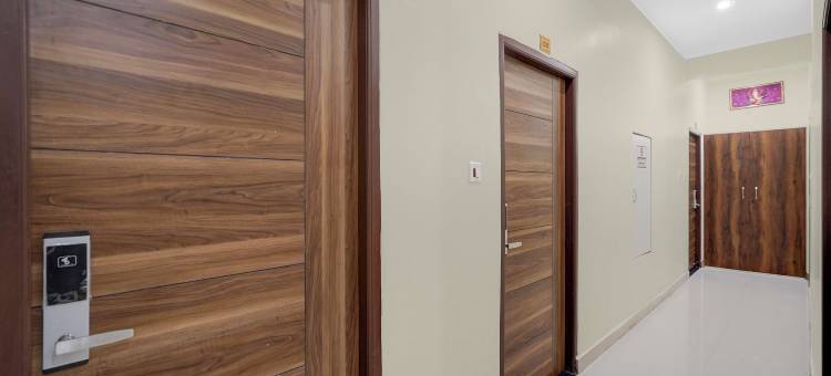 Fabhotel Marine图片