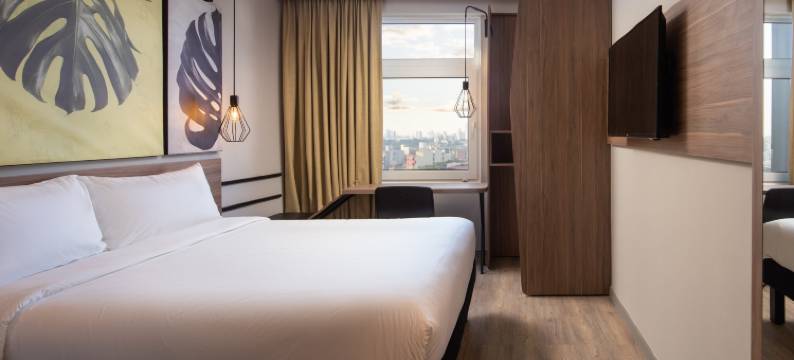 圣克鲁斯德拉谢拉宜必思(Ibis Santa Cruz de la Sierra)图片