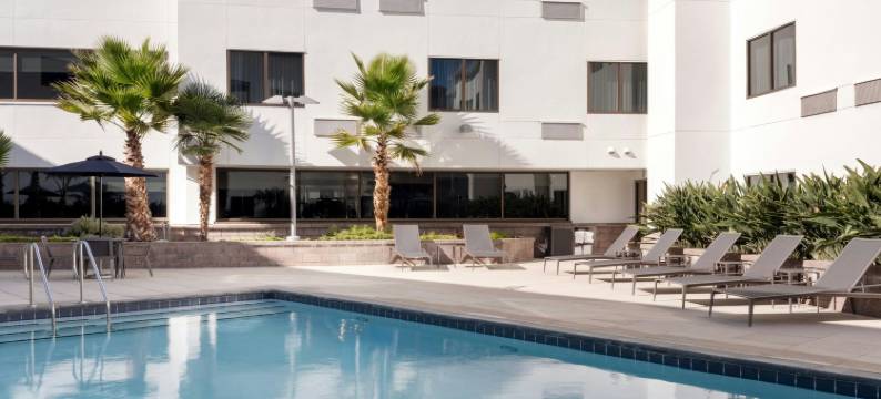 红木城万怡酒店(Courtyard Redwood City)图片