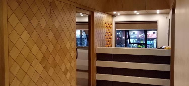 乌梅什酒店(Hotel Umesh)图片