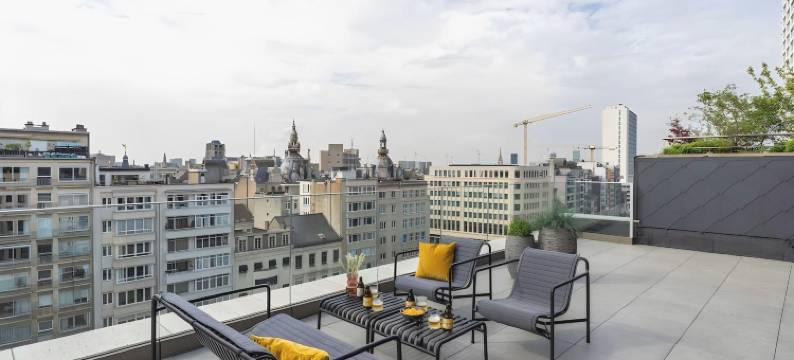 Yays Antwerp Opera by Numa图片