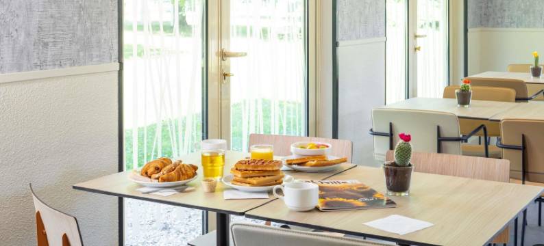 布雷斯布尔格宜必思快捷酒店(Ibis Budget Bourg en Bresse)图片