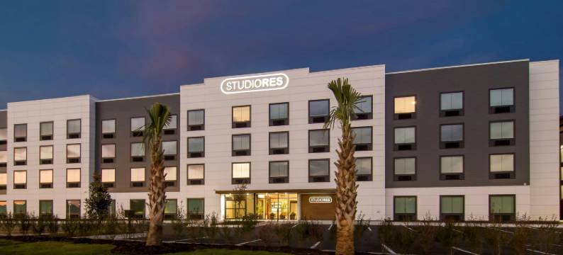 StudioRes by Marriott 格林斯伯勒机场(StudioRes by Marriott Greensboro Airport)图片