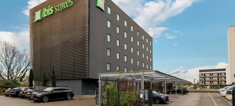 宜必思尚品波尔多洛蒙特酒店(ibis Styles Bordeaux Lormont)图片