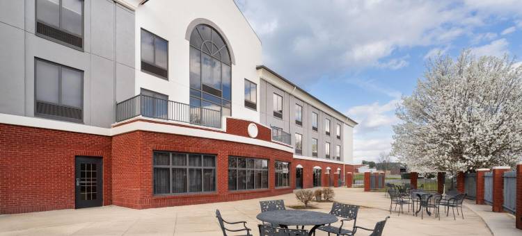 贝瑟默拉昆塔温德姆酒店及套房(La Quinta Inn & Suites by Wyndham Bessemer)图片