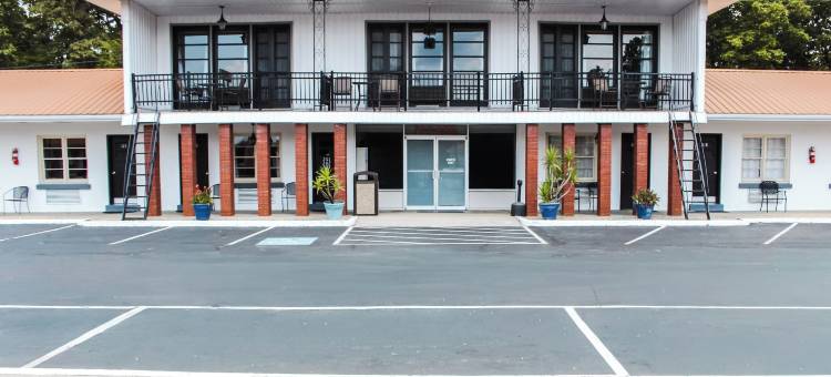 七山尖汽车旅馆(7 Gables Motel)图片