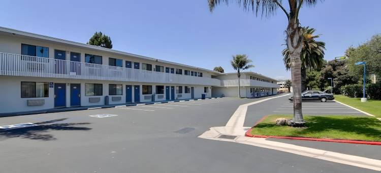 本图拉海滩6号汽车旅馆(Motel 6 Ventura, CA - Beach)图片