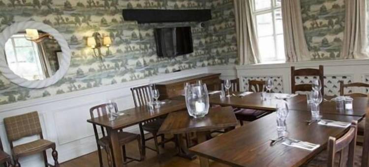 哈德利鲍灵格林酒店(Hadley Bowling Green Inn)图片