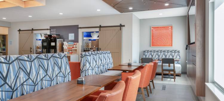 智选假日套房酒店诺斯伍德(Holiday Inn Express & Suites NORTHWOOD by IHG)图片