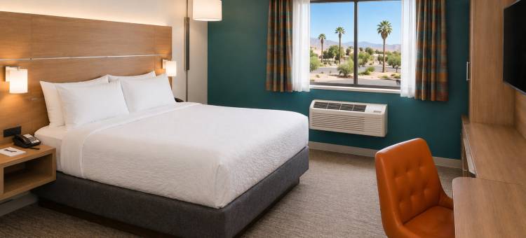 棕榈沙漠智选假日酒店(Holiday Inn Express PALM DESERT by IHG)图片