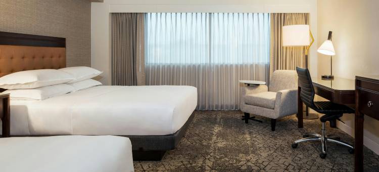 底特律大都会机场喜来登酒店(Sheraton Detroit Metro Airport)图片