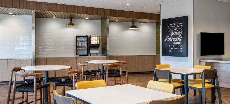 明尼阿波利斯北部万枫酒店及套房(Fairfield Inn & Suites Minneapolis North)图片